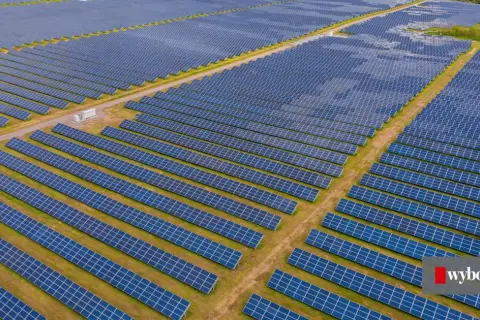 Inwestycja w farmę PV 2026: koszty, zyski, pułapki. Czy warto?