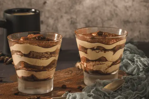 Mascarpone-Desserts: Schnelle Rezepte & Tipps für Cremes & Torten