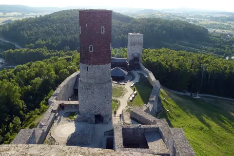 Gdzie w Góry Świętokrzyskie? Odkryj najpiękniejsze miejsca i szlaki