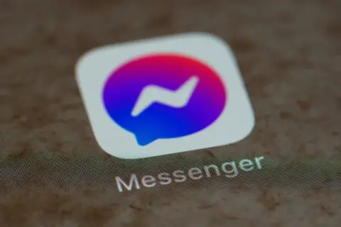 Jak szybko pobrać dźwięk z Messengera bez straty jakości