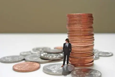 Kto składa oświadczenie majątkowe w gminie? Sprawdź, kto jest zobowiązany