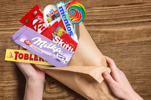 Oryginalne pomysły na prezent na 18 dla chłopaka DIY, które zaskoczą