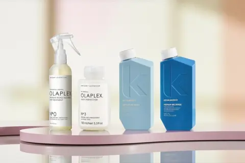 Des produits Olaplex et KEVIN.MURPHY pour hydrater ses cheveux et les réparer en profondeur.