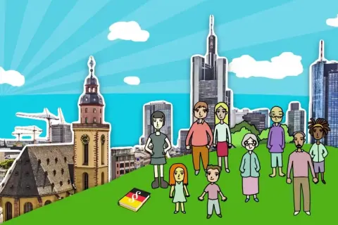 Eine bunte Gruppe von Menschen steht vor einer Skyline, ein Buch mit deutschem Recht liegt daneben. Ein Symbol für das Zusammenleben in Deutschland.