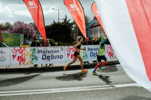 Jak trenować do maratonu: skuteczne strategie, które zadziałają