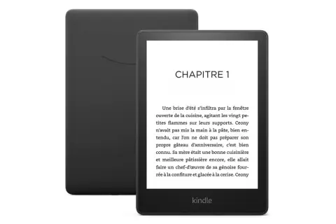 Un e-reader Kindle affiche le chapitre 1 d'un livre. Format Kindle, c'est quoi ? Une liseuse pour lire partout.