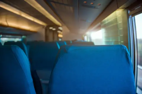 Ile kosztuje bus z Niemiec do Polski? Ceny, porady i oszczędności