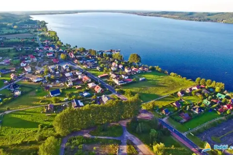 Jezioro Żarnowieckie: Odkryj Kaszubską Perłę i jej tajemnice!