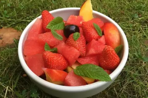 Salade de fruits au sirop: ma recette parfaite et astuces d'expert