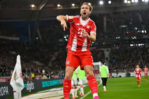 Hattrick w piłce nożnej: Od krykieta po rekordy Lewandowskiego