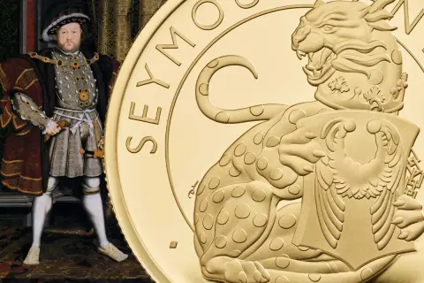 Król Henryk VIII z portretu obok złotego medalu z panterą, część serii "Bestie Tudorów".