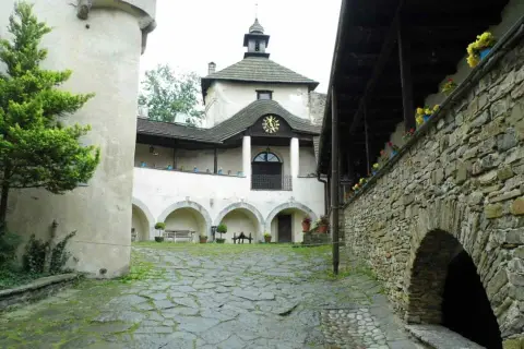 Zamek w Niedzicy cennik: sprawdź ceny biletów i oszczędź na wizycie
