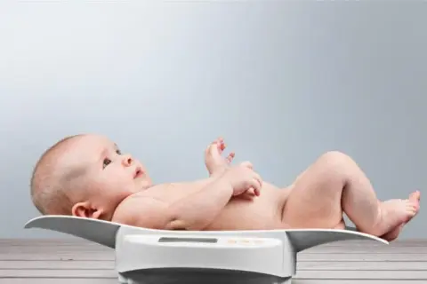 Ile waży dziecko w 31 tyg ciąży? Zaskakujące fakty o wadze płodu