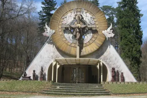 Sanktuarium Matemblewo: Historia, znaczenie i wydarzenia w Gdańsku