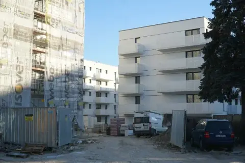 Ile kosztuje metr kwadratowy mieszkania w bloku w 2025 roku? Ceny, które zaskakują