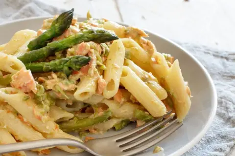 Makaron penne kalorie - poznaj różnice między rodzajami i porcjami