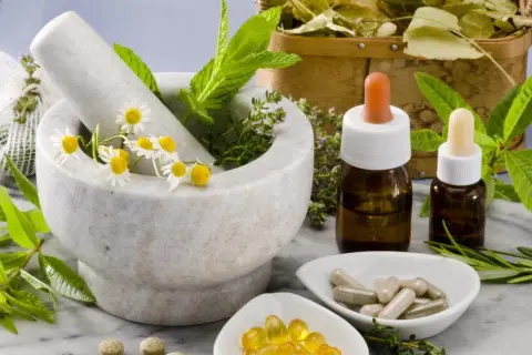 Homeopatia w Polsce: Fakty, które mogą Cię zaskoczyć i pomóc