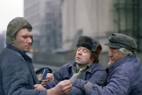 Współczesne filmy o PRL, które zmieniają spojrzenie na historię