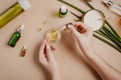 Czym się różnią perfumy od wody toaletowej – poznaj kluczowe różnice