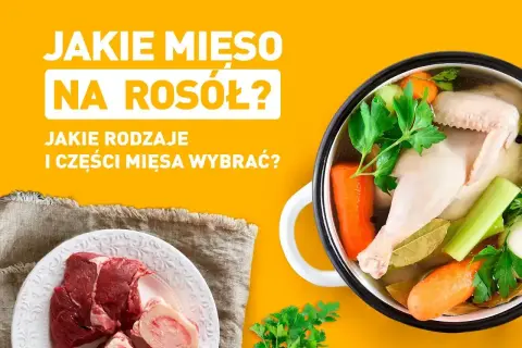 Idealna porcja rosołowa: na talerzu surowe mięso i kości, w garnku gotujący się rosół z kurczaka, marchewką i ziołami.
