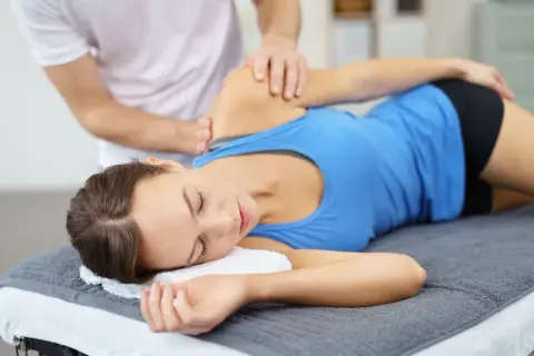 Jak się zwracać do fizjoterapeuty, aby uniknąć niezręczności?
