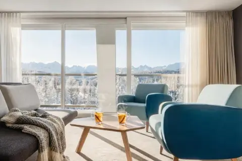 Harnaś Bukowina: Adults Only, widoki na Tatry i modernistyczny luksus