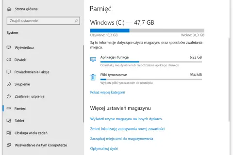 Ustawienia Pamięci w Windows 11: Dysk C: zajmuje 47,7 GB, z czego 16,3 GB jest używane. Zobacz, ile miejsca zajmują aplikacje i pliki tymczasowe.