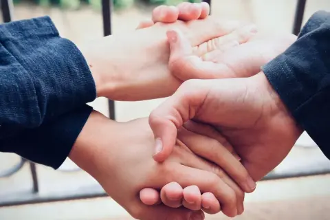 Dobro ogółu czy dobro jednostki – kontrowersje i przykłady w rozprawce