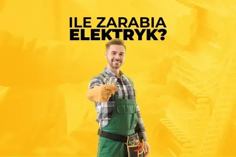 Uśmiechnięty elektryk w zielonym ogrodniczkach trzyma dwie żarówki.