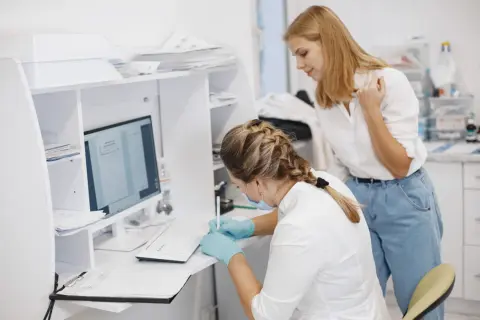Ile kosztuje urolog? Cennik, NFZ, teleporada wszystko w 1 miejscu.