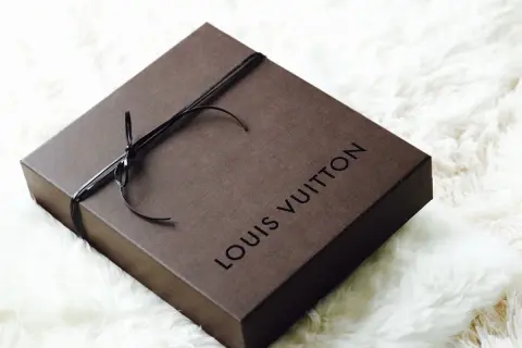 Jak poprawnie czytać louis vuitton - unikaj najczęstszych błędów