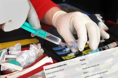 47 leków które może podać ratownik medyczny w krytycznych sytuacjach