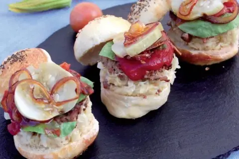 Mini-burgers: Le guide ultime pour des apéritifs qui claquent !