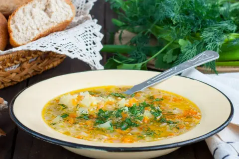 Zupa za ostra od pieprzu? Poznaj babcine sposoby na ratunek!