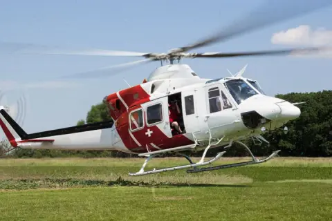 Jak szybko leci helikopter medyczny? Zaskakujące prędkości w akcji