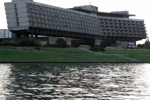 Dlaczego zamknięto hotel Forum w Krakowie? Szokujące przyczyny