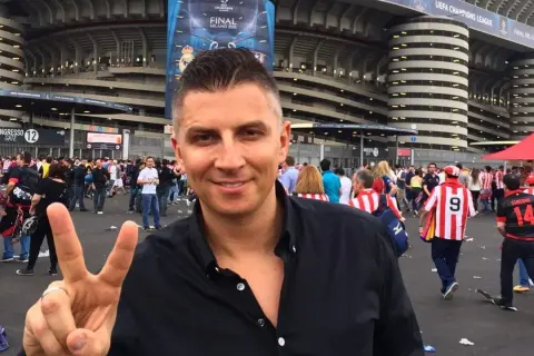 Mateusz Borek wzrost – ile dokładnie mierzy znany dziennikarz sportowy?