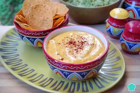 Queso para nachos: ¿Gratinado o salsa cremosa? La guía experta