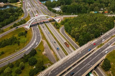 Autostrada A4 do kogo należy? Poznaj właścicieli i zarządzanie