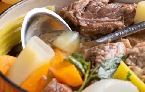 Pot-au-feu : les ingrédients secrets d'une recette inoubliable