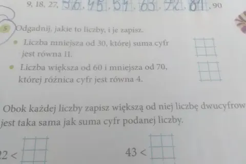 Fragment zeszytu z zadaniami matematycznymi, widoczne liczby i tekst.