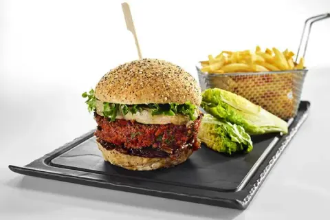 Burger original : créez votre recette signature gastronomique !