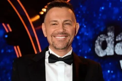 Recenzja "Coraz młodszy" Ibisza: Sekret młodości po 40?