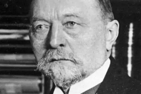 Kto odkrył lek na błonicę? Poznaj historię Behringa i Nobla