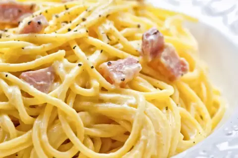 Receta Carbonara: La auténtica cremosidad romana sin nata