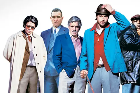 Rollistan i Snatch: Benicio del Toro, Vinnie Jones, Jason Statham, Brad Pitt, Jason Flemyng, Dennis Farina och Rade Šerbedžija.