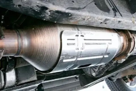 Seat Leon II 1.9 TDI - Czy ma DPF? Sprawdź, co musisz wiedzieć