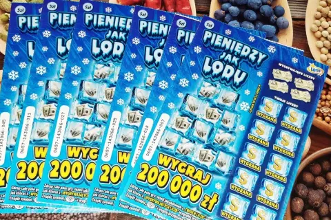 Pieniędzy jak lodu zdrapka – poznaj zasady, wygrane i więcej informacji