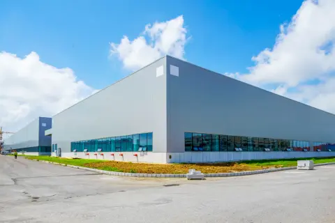 Wynajem powierzchni magazynowych – elastyczne rozwiązanie dla rozwijających się firm