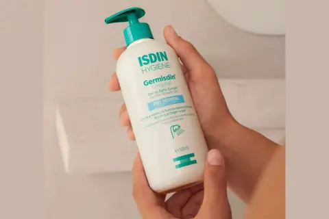 Germisdin gel de baño: ¿Vale la pena? Análisis experto Isdin
